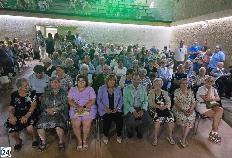 Belchite rinde tributo a 68 héroes de la guerra en el evento 'Memoria y Paz'