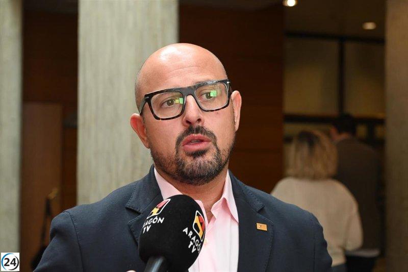 Izquierdo (PAR) critica la pérdida del aragonesismo en las Cortes.