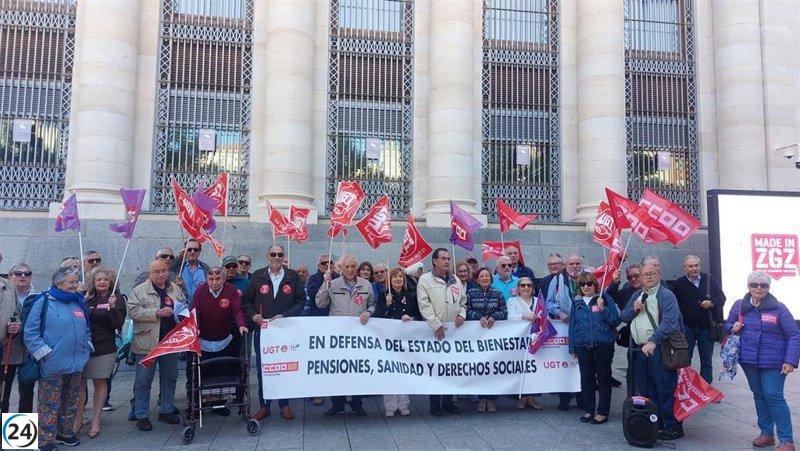 Sindicatos reclaman avances en pensiones, atención a la dependencia y salud en la celebración del Día del Mayor.