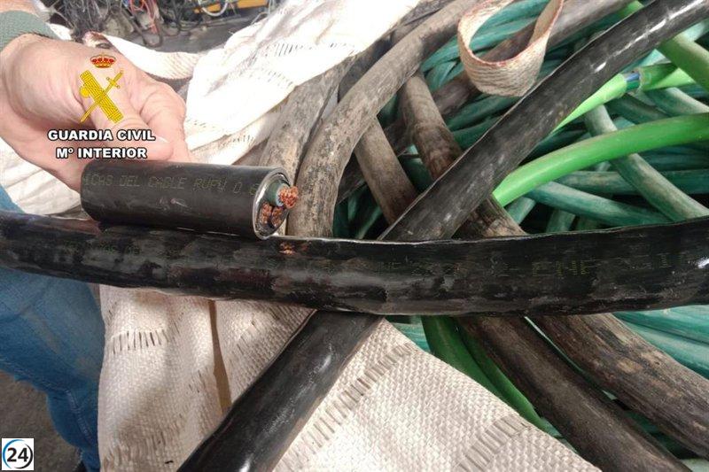 Detenidos por el robo de cable de cobre en la línea AVE Madrid-Barcelona en La Almolda.