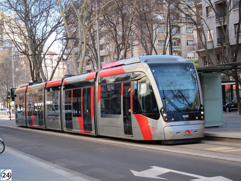 Huelga de tranvías en Zaragoza coincide con el Día del Pilar por desacuerdos en el SAMA.