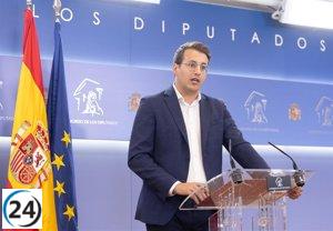 Pueyo (CHA) exige al Gobierno respuestas sobre las carreteras inacabadas en Aragón.