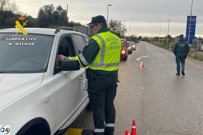 81 conductores bajo efecto de drogas o alcohol durante las fiestas del Pilar en Zaragoza, según la Guardia Civil.