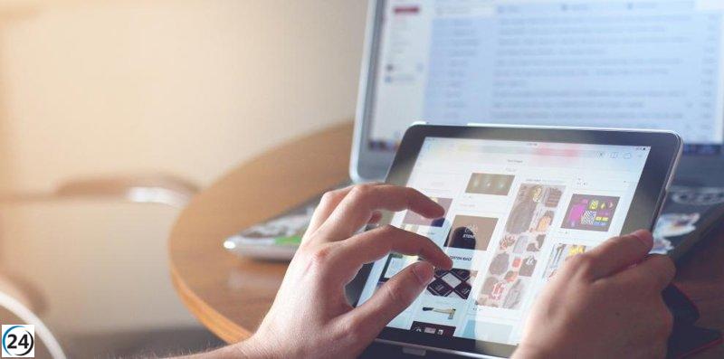 El Gobierno de Aragón promueve la capacitación digital para ancianos en los centros del IASS.