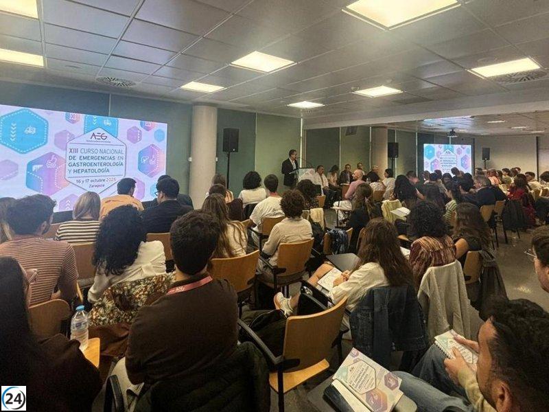 Médicos residentes de España capacitados en urgencias digestivas en Zaragoza.