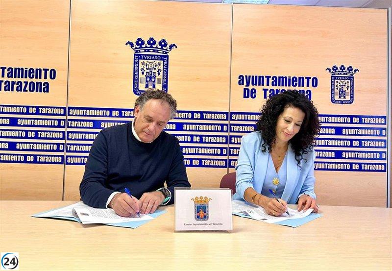 Tarazona fortalece su alianza con la Coordinadora de Cofradías a través de un nuevo acuerdo.