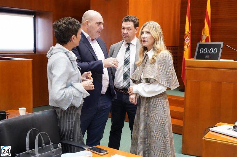 Vaquero critica la falta de acción del Gobierno español en inversiones energéticas para Aragón.