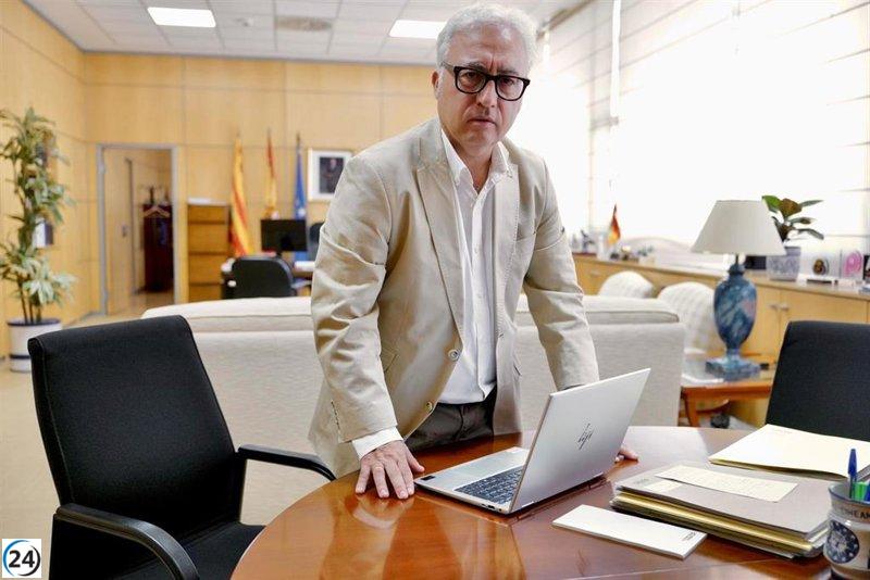 El Gobierno de Aragón adaptará sus acciones contra la gripe aviar según el desarrollo de la situación.