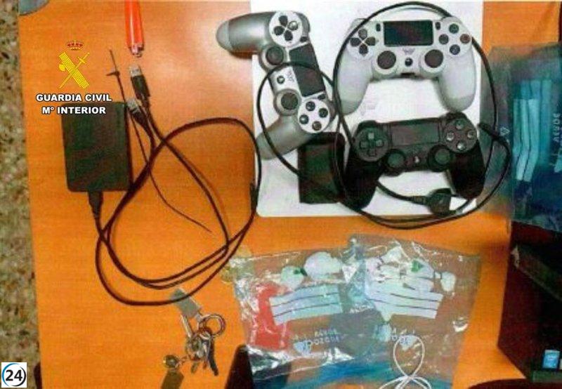 Joven arrestado en Tarazona por robo de videoconsola y posesión de drogas.