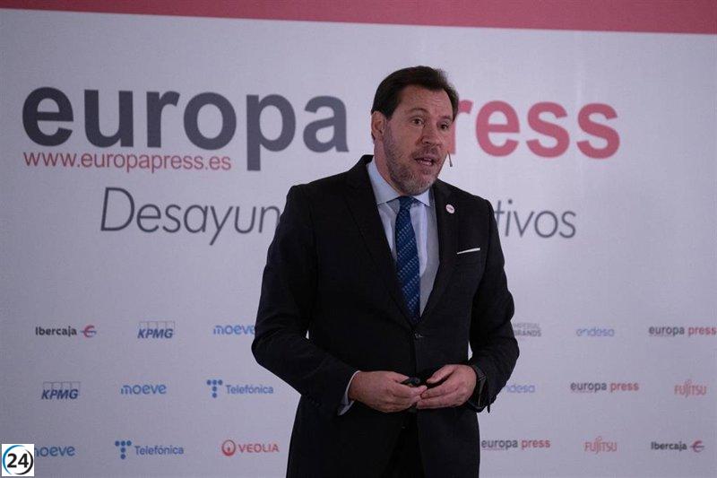 Óscar Puente promete llevar la velocidad de los trenes a 350 km/h, igualando a China.