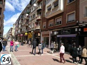 Arresto por robo de tarjetas a ancianos y mujeres, con cargos fraudulentos asociados.