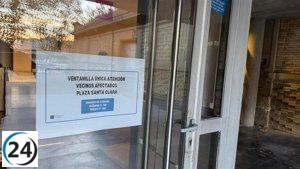 Inauguran oficina de atención a damnificados por desalojo en plaza Santa Clara, Huesca.