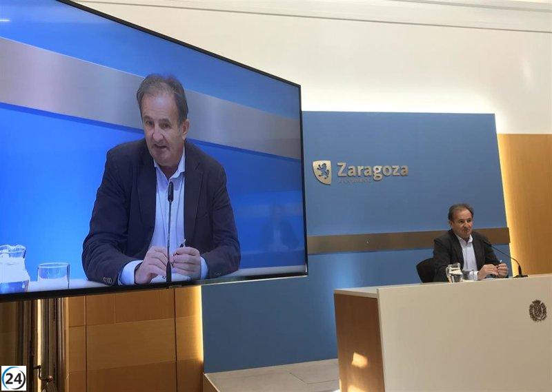 Ayuntamiento cierra parque Bruil para restauración y reubica a personas sin hogar en albergue.