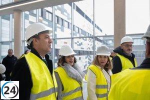 Teruel impulsa la formación médica: Bancalero y Pérez Forniés visitan la facultad