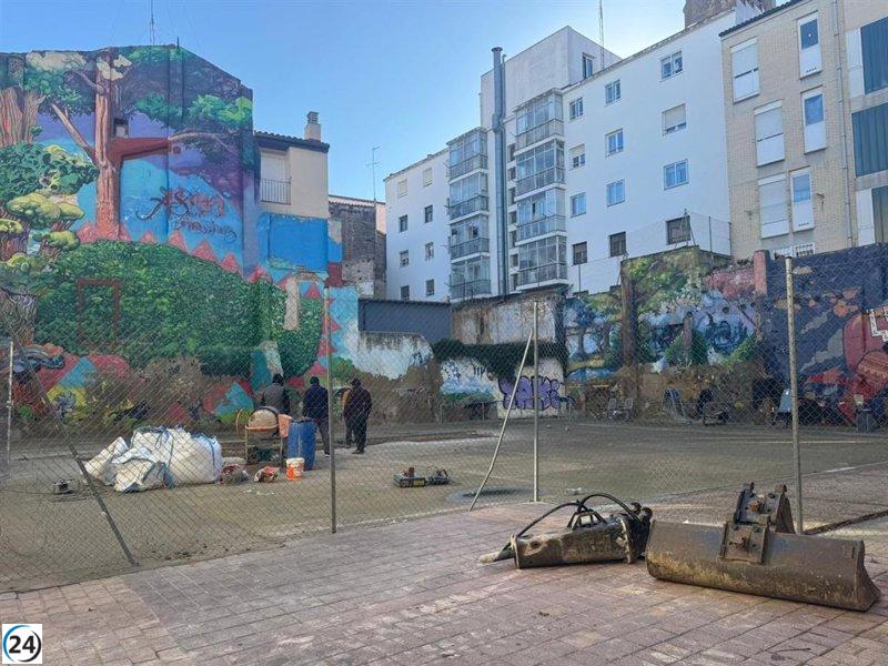 Zaragoza revitaliza el Solar del Circo Social de Las Armas con mejoras en el pavimento.