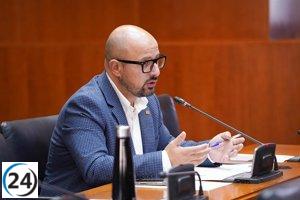 Izquierdo (PAR) culpa a Santiago Abascal de forzar a los aragoneses a acudir a las urnas.