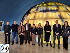 Mar Vaquero resalta la transformación del Planetario de Aragón para atraer a un público más amplio.