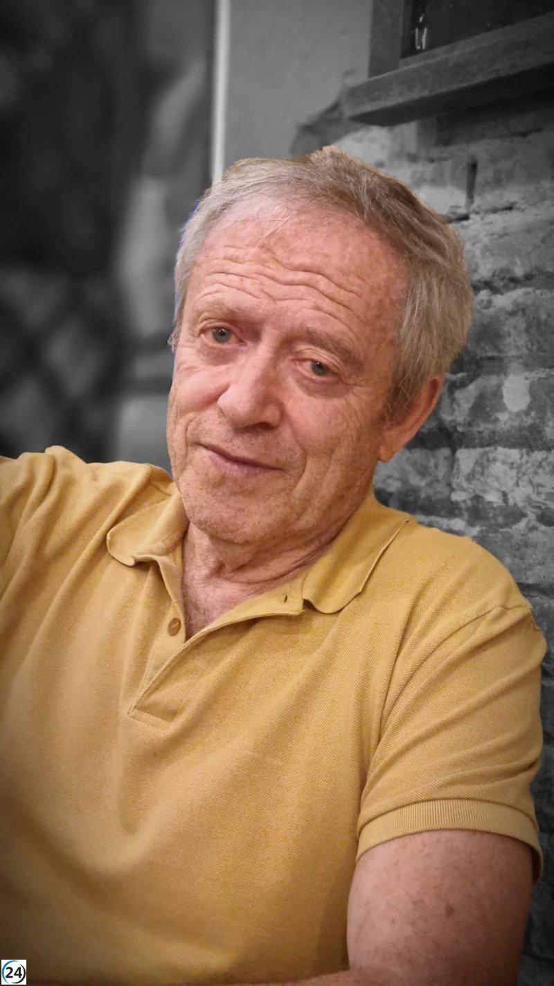 Antonio Andreu recibe el I Premio Santa Isabel de literatura en aragonés por su obra 'Esmolando a luenga', otorgado por la DPZ.