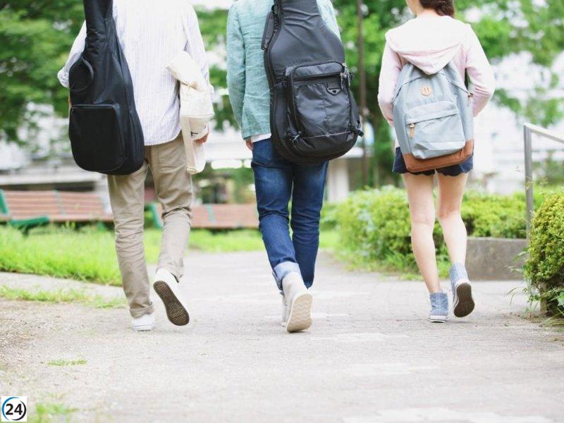 Se anuncian ayudas del IAJ para promover el bienestar emocional en la juventud.