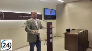 Izquierdo (PAR) afirma que Azcón anticipa las elecciones por decisión de Abascal y Vox.