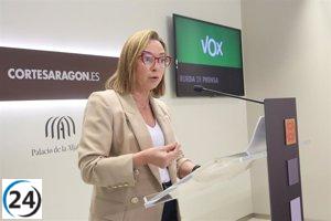 Rouco (Vox) pide cancelar permisos hoteleros en Aragón para expulsar a inmigrantes ilegales.