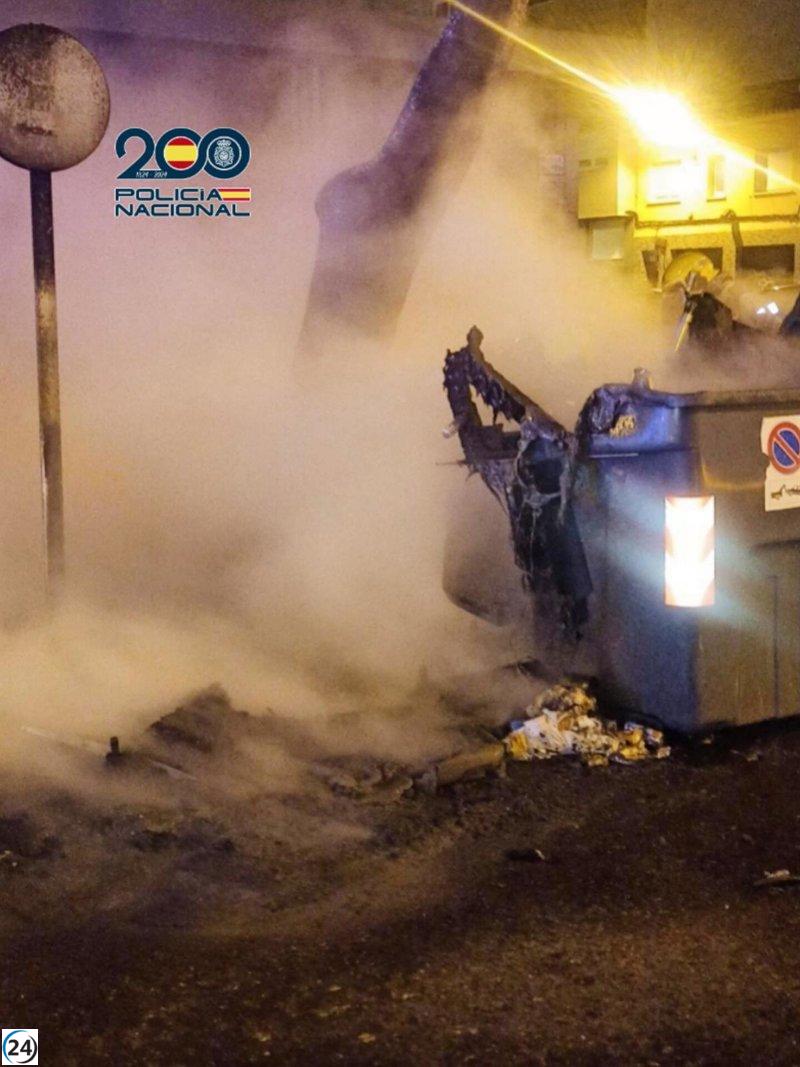 Arresto por incendio de 17 contenedores en el Picarral.