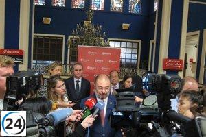 Lambán considera prematuras las peticiones de Aragón Existe para futuros pactos.