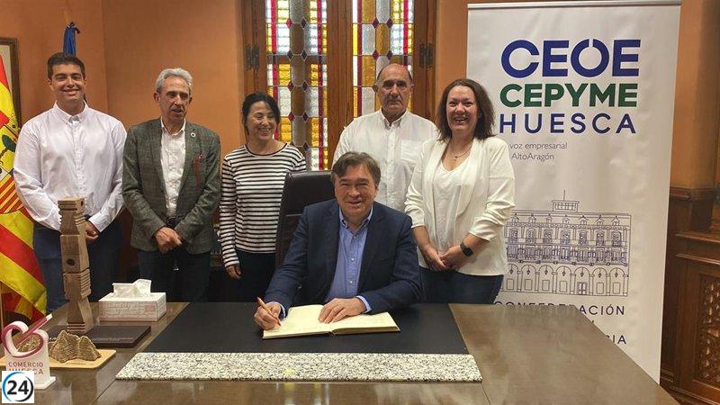 Aragón Existe apuesta por una FP regional en reunión con empresarios en Huesca.