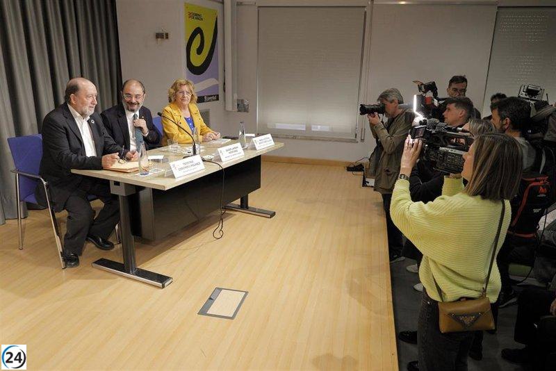 Presidente aragonés destaca contribución de personas mayores a la transformación de España.