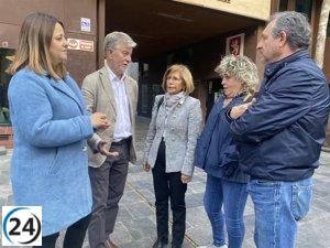 Elena Tomás (ZeC) defiende el pequeño comercio frente a la competencia de los centros comerciales.