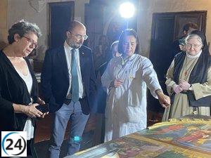 Lambán visita restauración de retablo en Monasterio de las Canonesas.