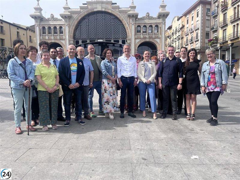 Rivarés encabeza la candidatura de Podemos-Alianza Verde en el Ayuntamiento de Zaragoza para solucionar problemas.