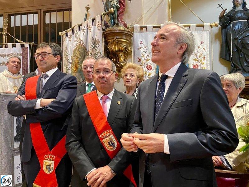 Azcón del PP pide ayuda inmediata para agricultores en Tauste.