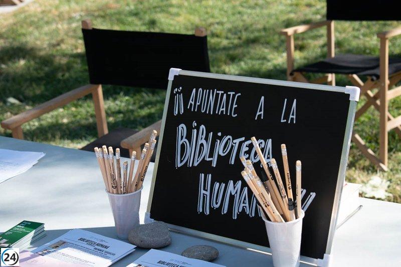 La Feria del Libro de Zaragoza presenta la IV Biblioteca Humana en el Parque Grande.