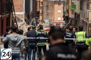 Los Bomberos de Teruel aseguran que no hay víctimas bajo los escombros, pendientes de confirmación por unidad canina.