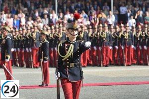 La Princesa Leonor jura bandera y compromete su dedicación a España en acto solemne en la AGM.