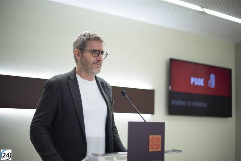 PSOE recibe con desilusión visita de Educación a Caneto sin presentar soluciones para la escuela