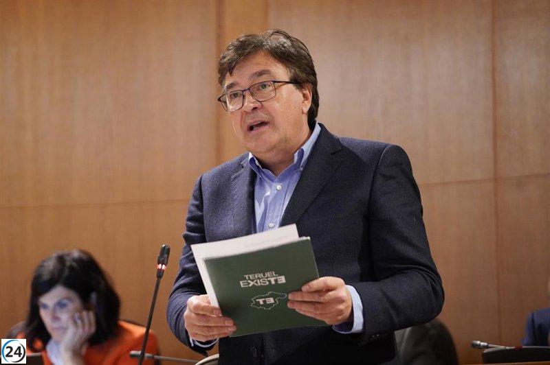 Guitarte alerta sobre la limitada influencia de Madrid y Sánchez en la resolución de problemas.